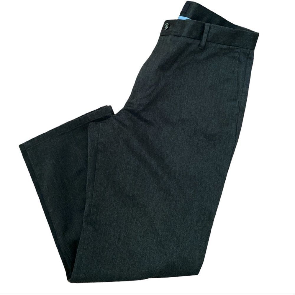 Mens Dockers Gray Classic Fit Size 36 x 31